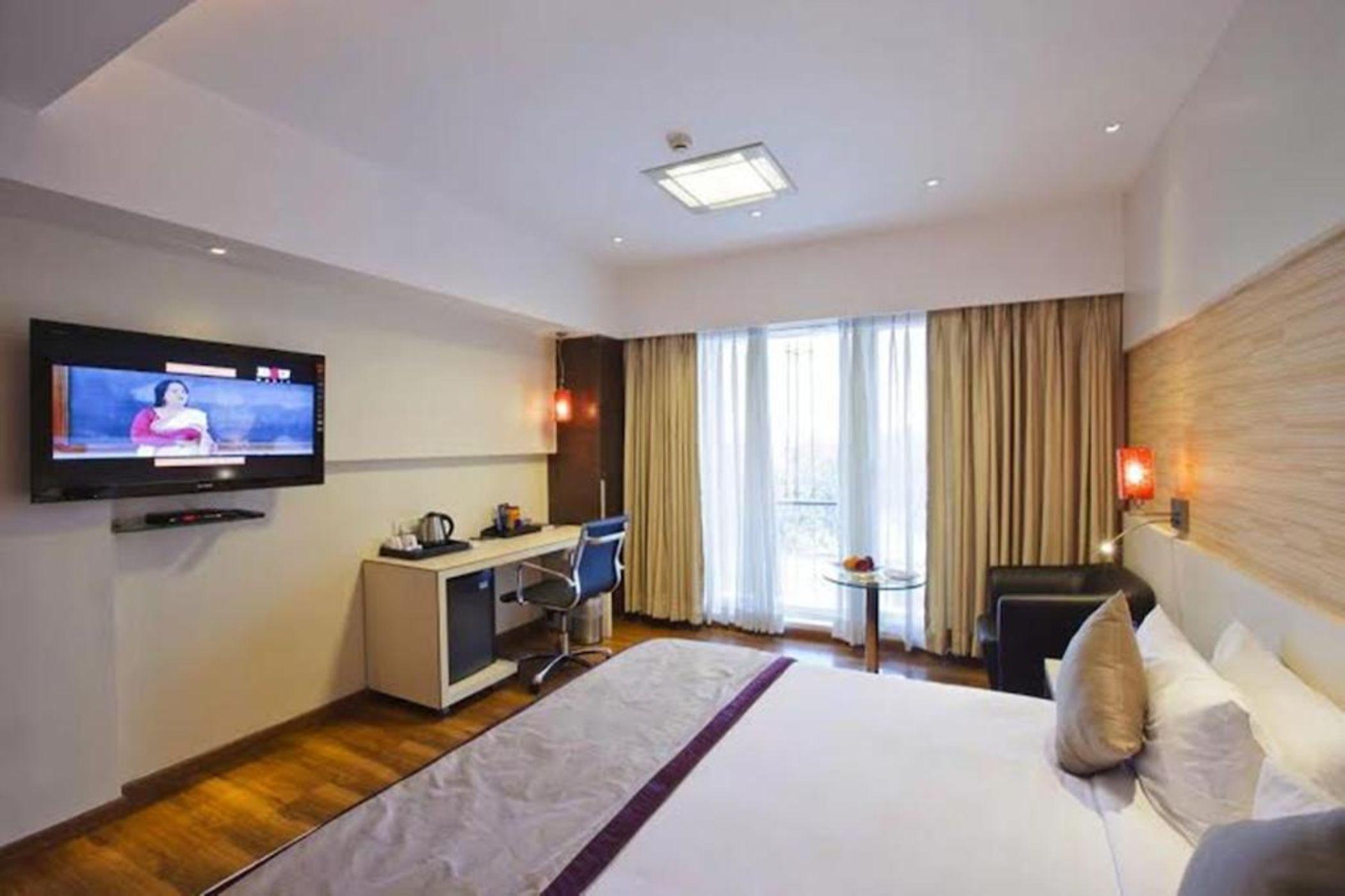 Spree Shivai Hotel Pune Pimpri-Chinchwad Dış mekan fotoğraf