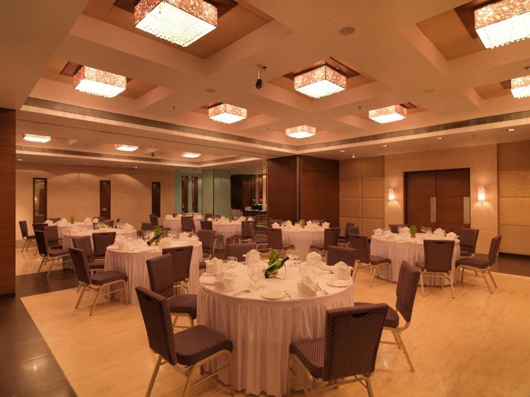 Spree Shivai Hotel Pune Pimpri-Chinchwad Dış mekan fotoğraf